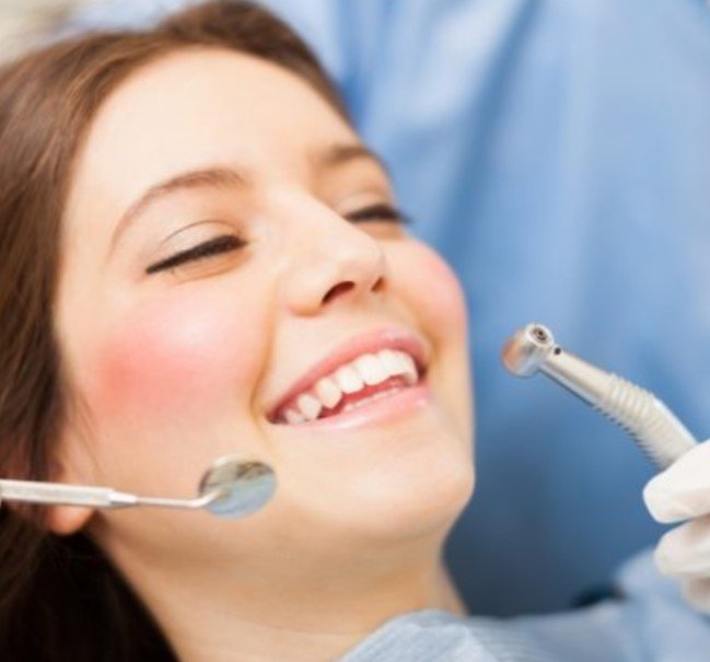 Cosmetic Dentist Service