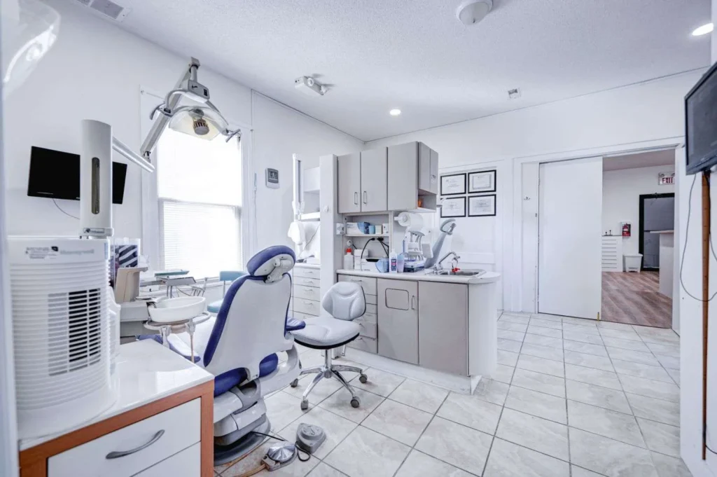 Modern treatment room at Richmond Hill Smile Centre